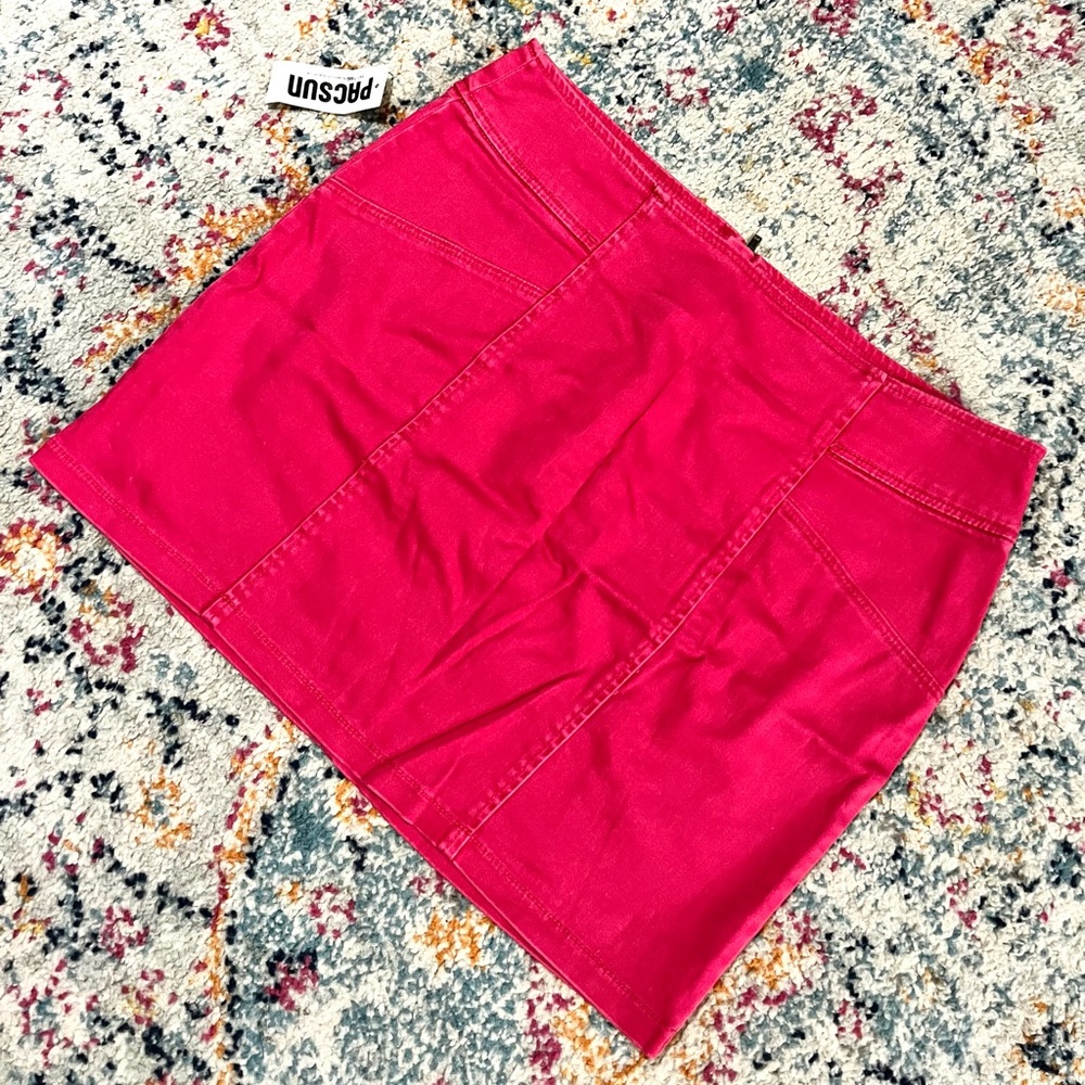 Pacsun Nollie Juniors skirt, Barbie Pink, mini skirt, short skirt, size XL